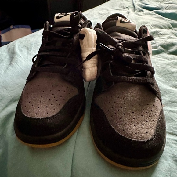 Nike Dunk SE Men's Black Grey and White Sneakers